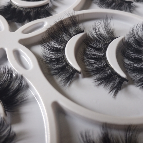 New 10 Pair Pure Mink Thick Sexy Eyelashes - Picture 3 of 5